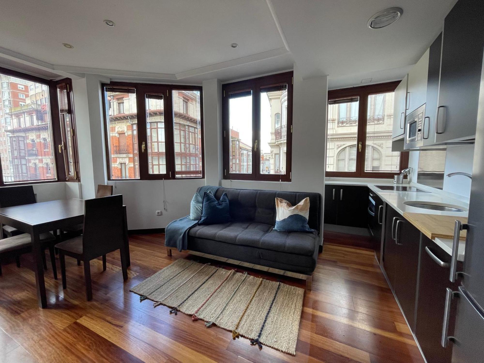 Atuaire Home Vivienda B Luminosa Parking Incluido En Plena Calle Comercial Burgo Eksteriør bilde